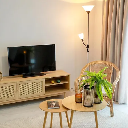 Freya Apartments Ксанти Экстерьер фото